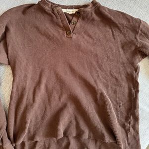 DONNI. Thermal Henley in chocolate